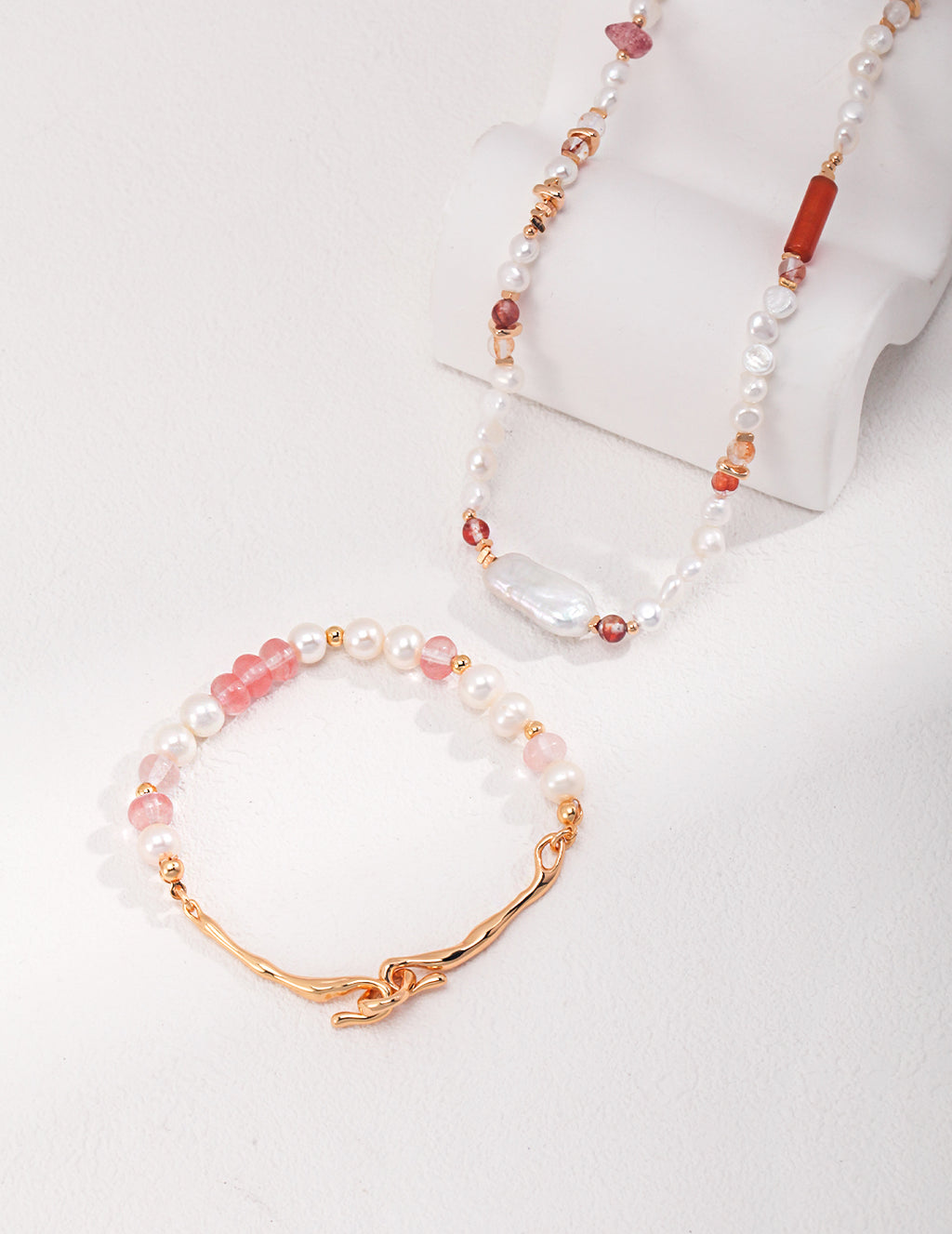 Sienna Pearl Beaded Necklace