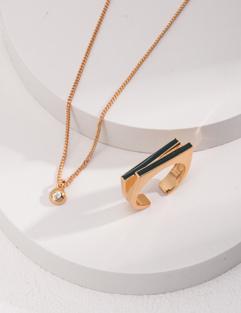 Bezel Crystal Pendant Necklace