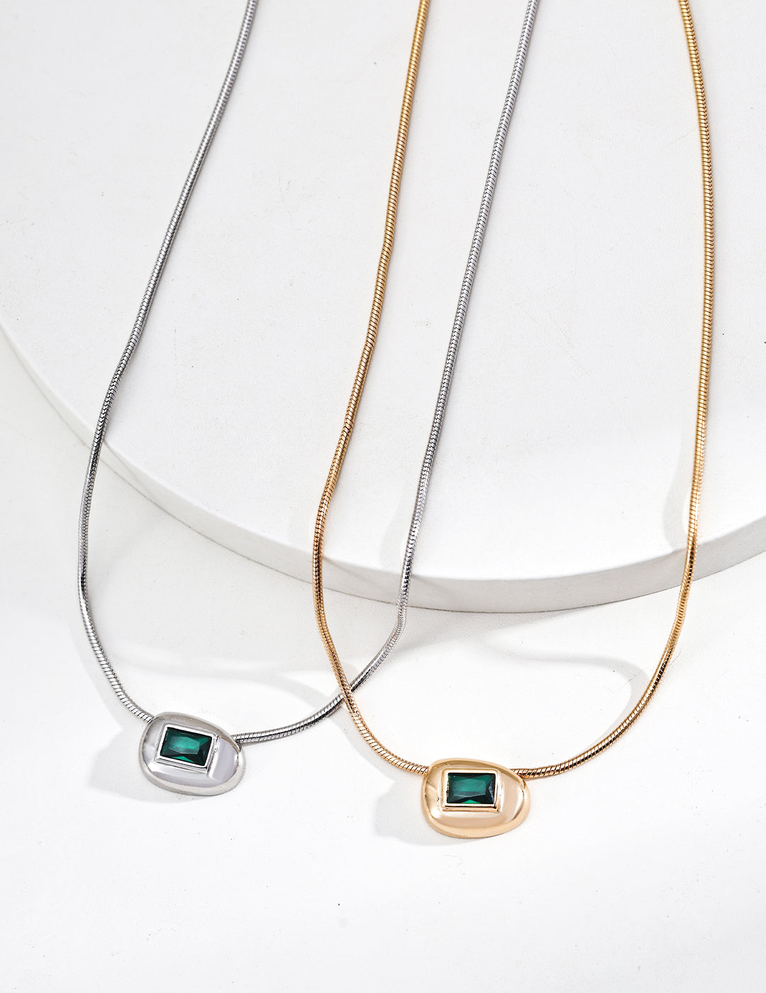Verde Baguette Pendant Necklace