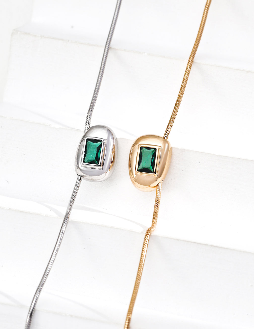 Verde Baguette Pendant Necklace