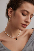 Noir Heart Pearl Necklace