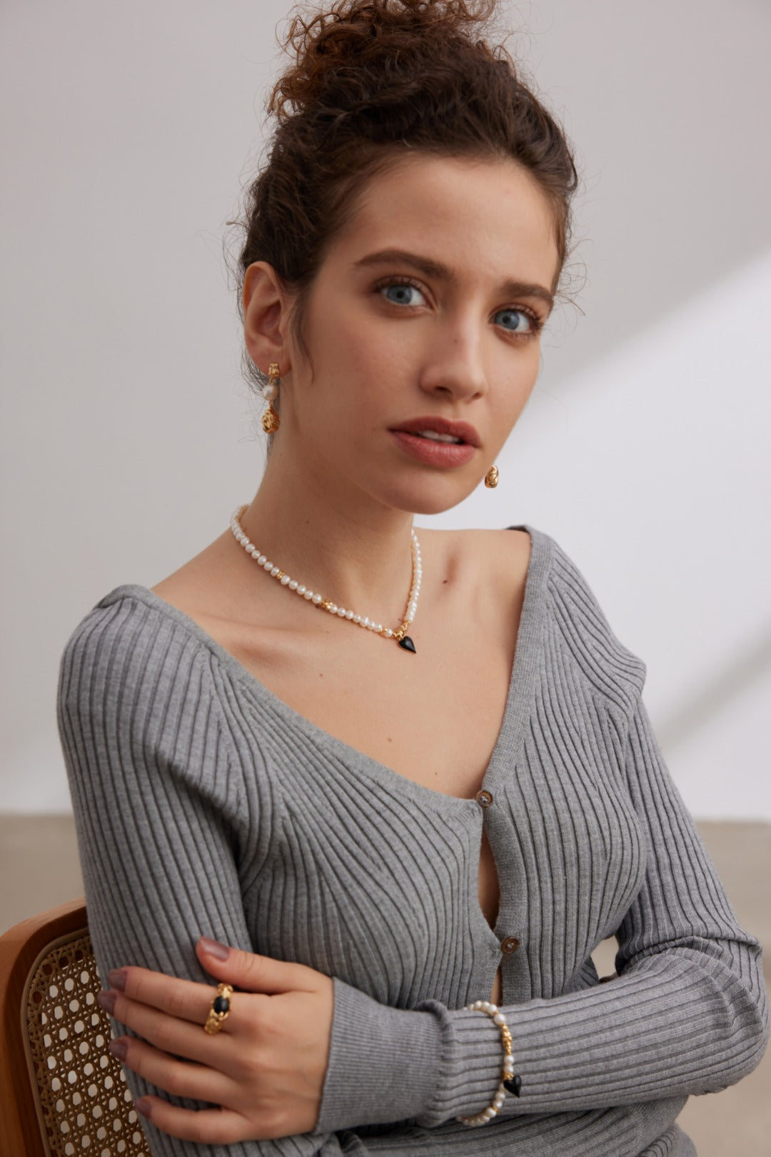 Noir Heart Pearl Necklace