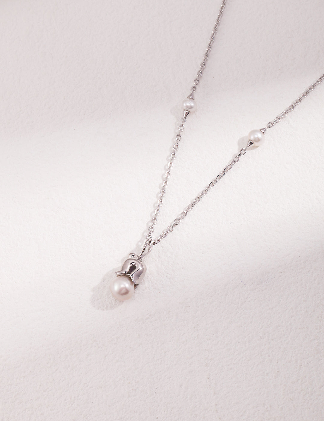 Floating Pearl Necklace