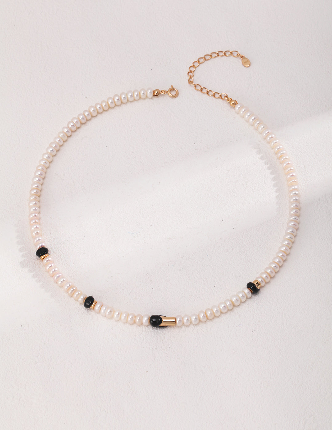 Noir Pearl Beaded Necklace Image secondaire du produit