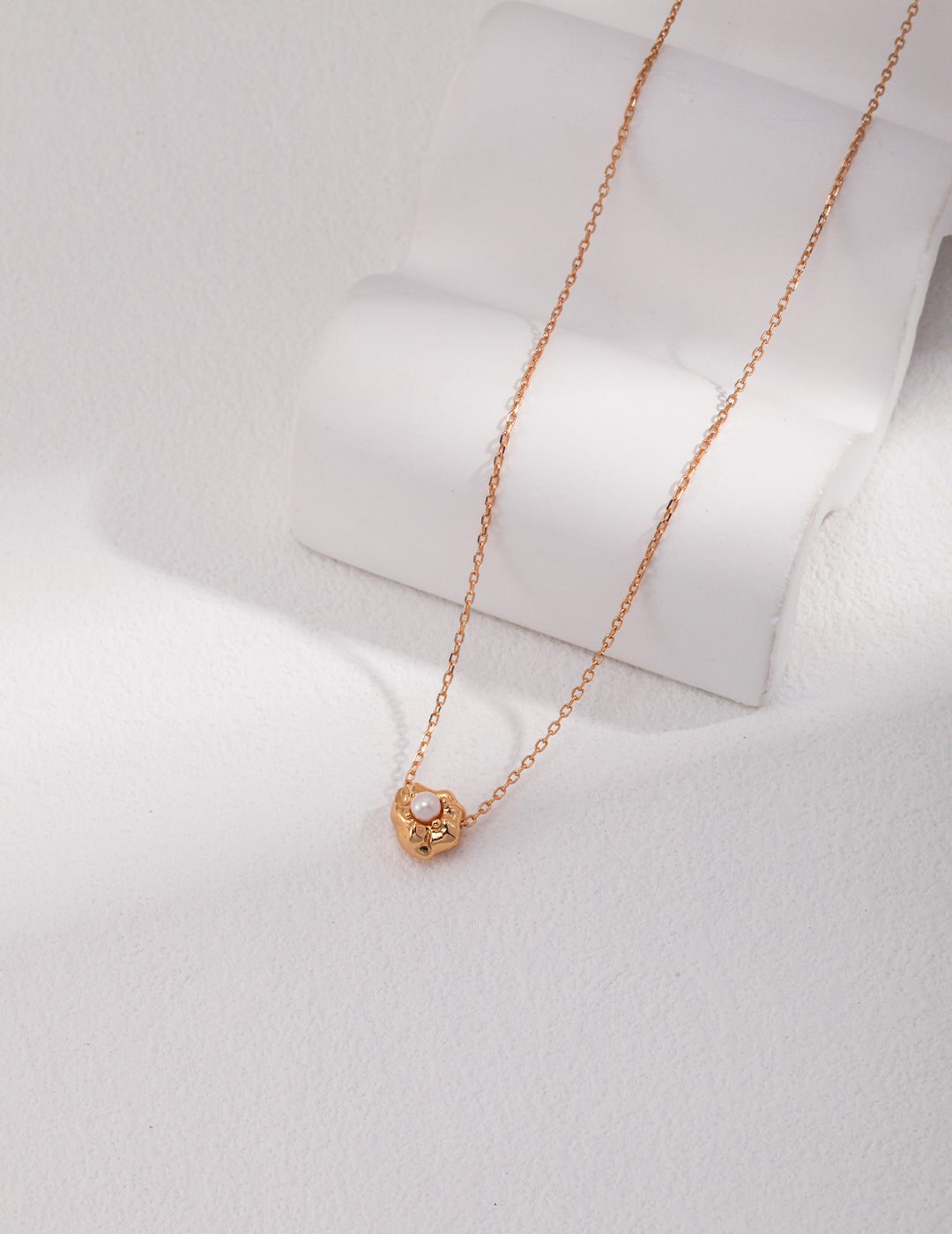 Petal Pearl Pendant Necklace
