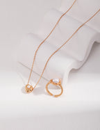 Petal Pearl Pendant Necklace