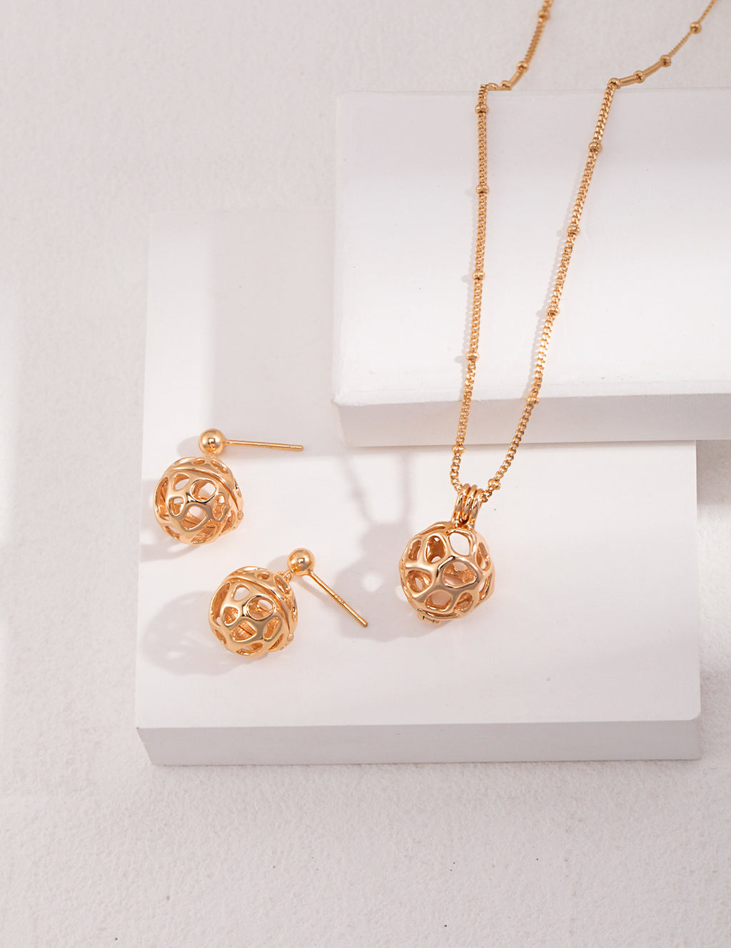 Sculpted Sphere Pendant Necklace