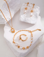 Baroque Pearl Molten Necklace