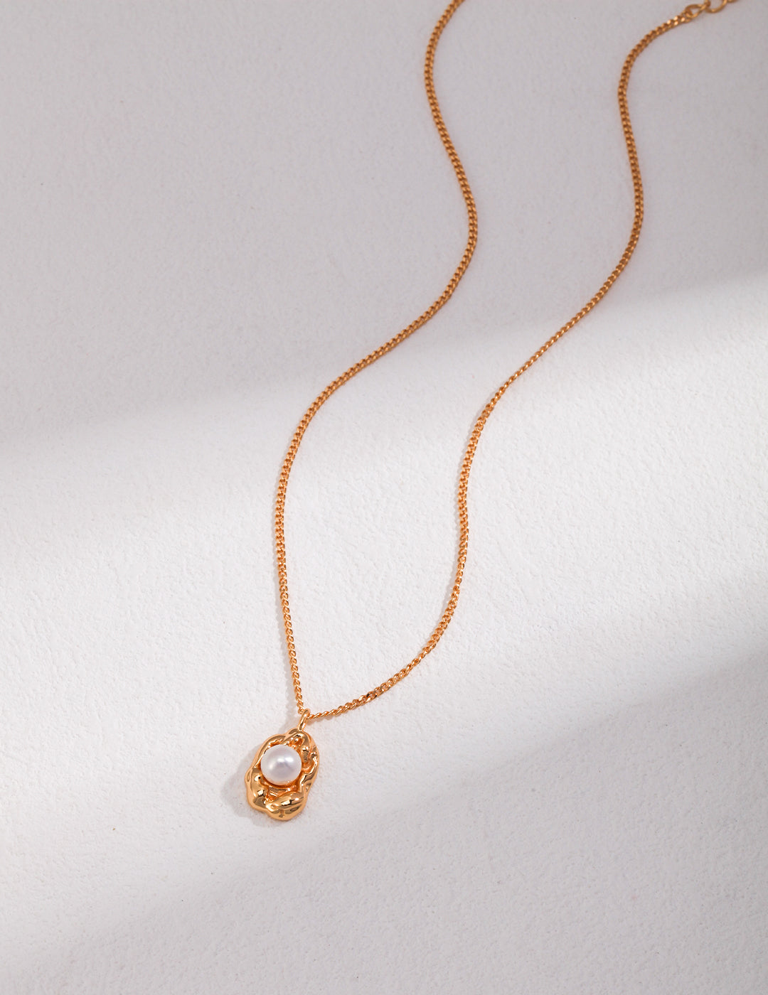 Baroque Pearl Molten Necklace