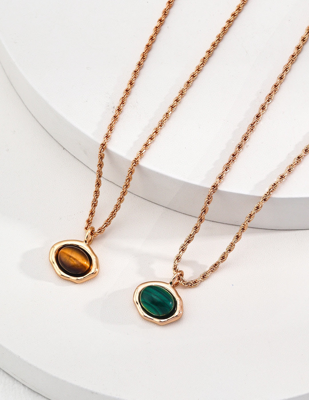 Verde Oval Pendant Necklace