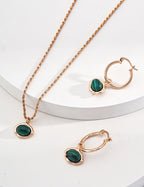 Verde Oval Pendant Necklace