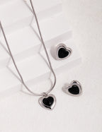 Noir Halo Heart Necklace