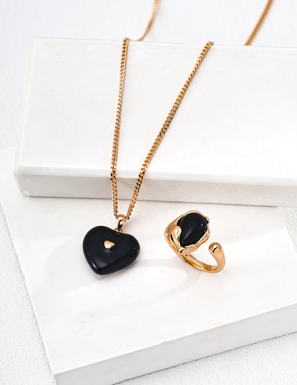 Noir Heart Pendant Necklace AND RINGS