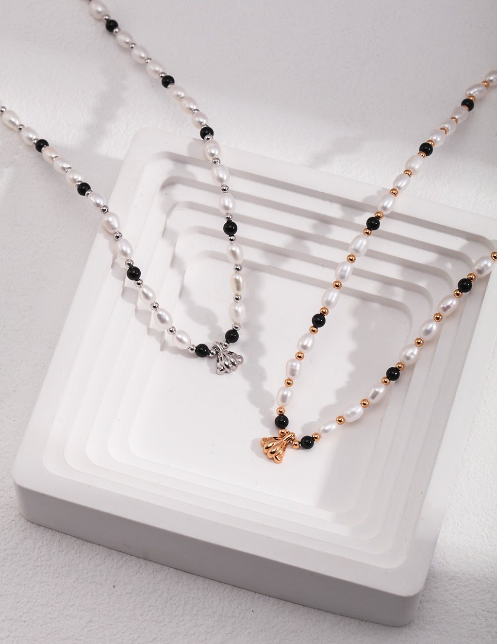 Noir Marina Pearl Necklace GOLD AND SILVER