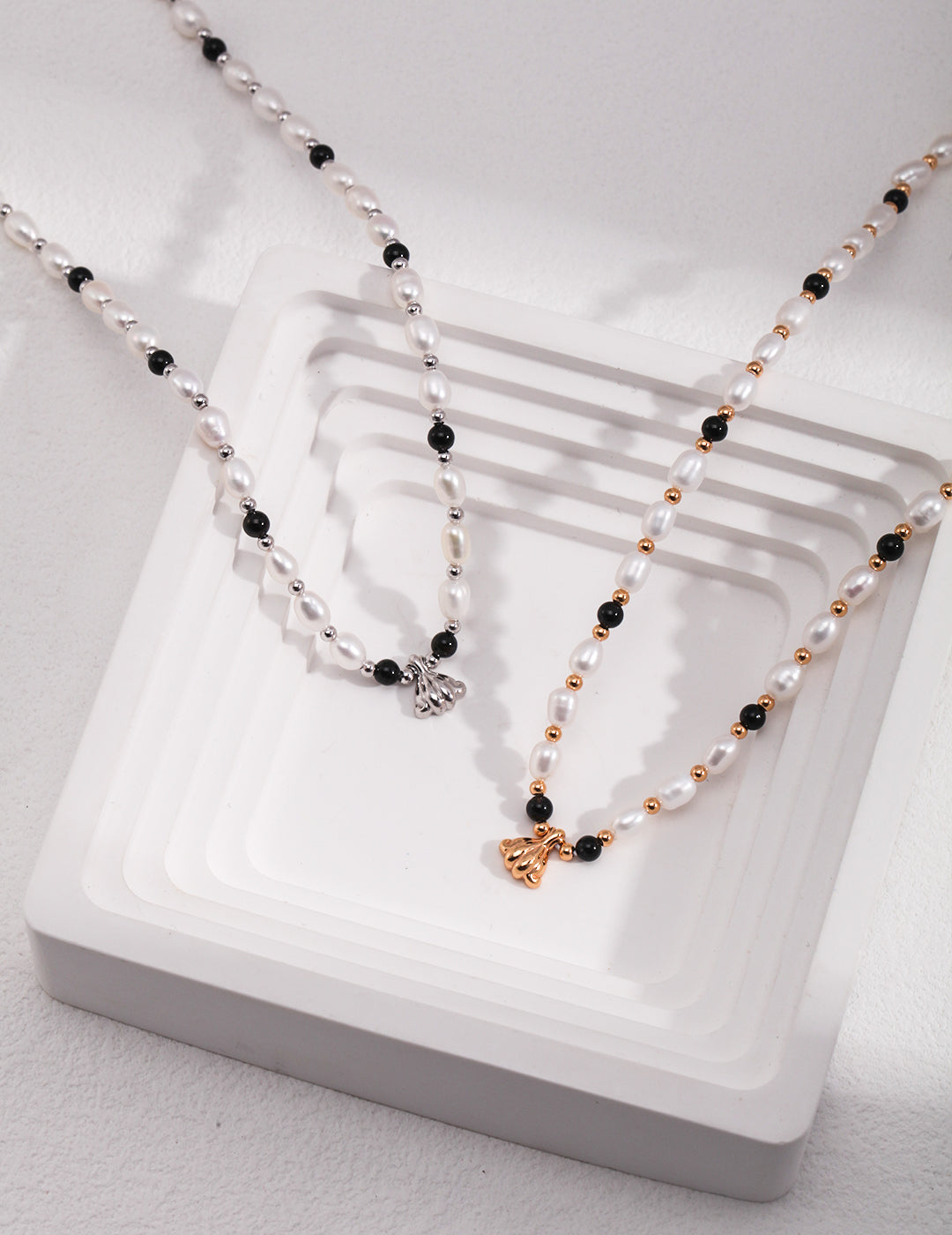 Noir Marina Pearl Necklace GOLD AND SILVER