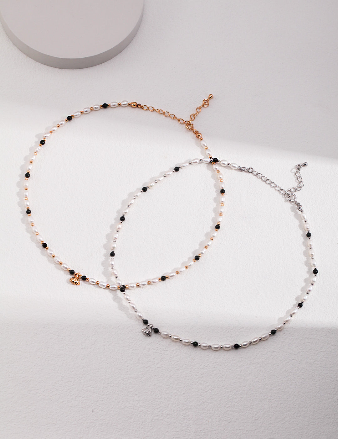 Noir Marina Pearl Necklace GOLD AND SILVER
