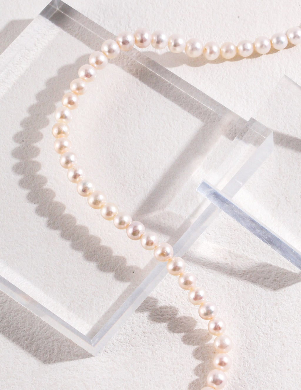 Nacre Double Pearl Necklace VIEW