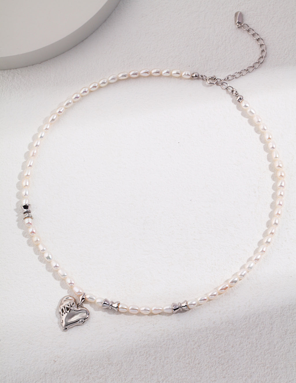 Coeur Pearl Charm Necklace SILVER