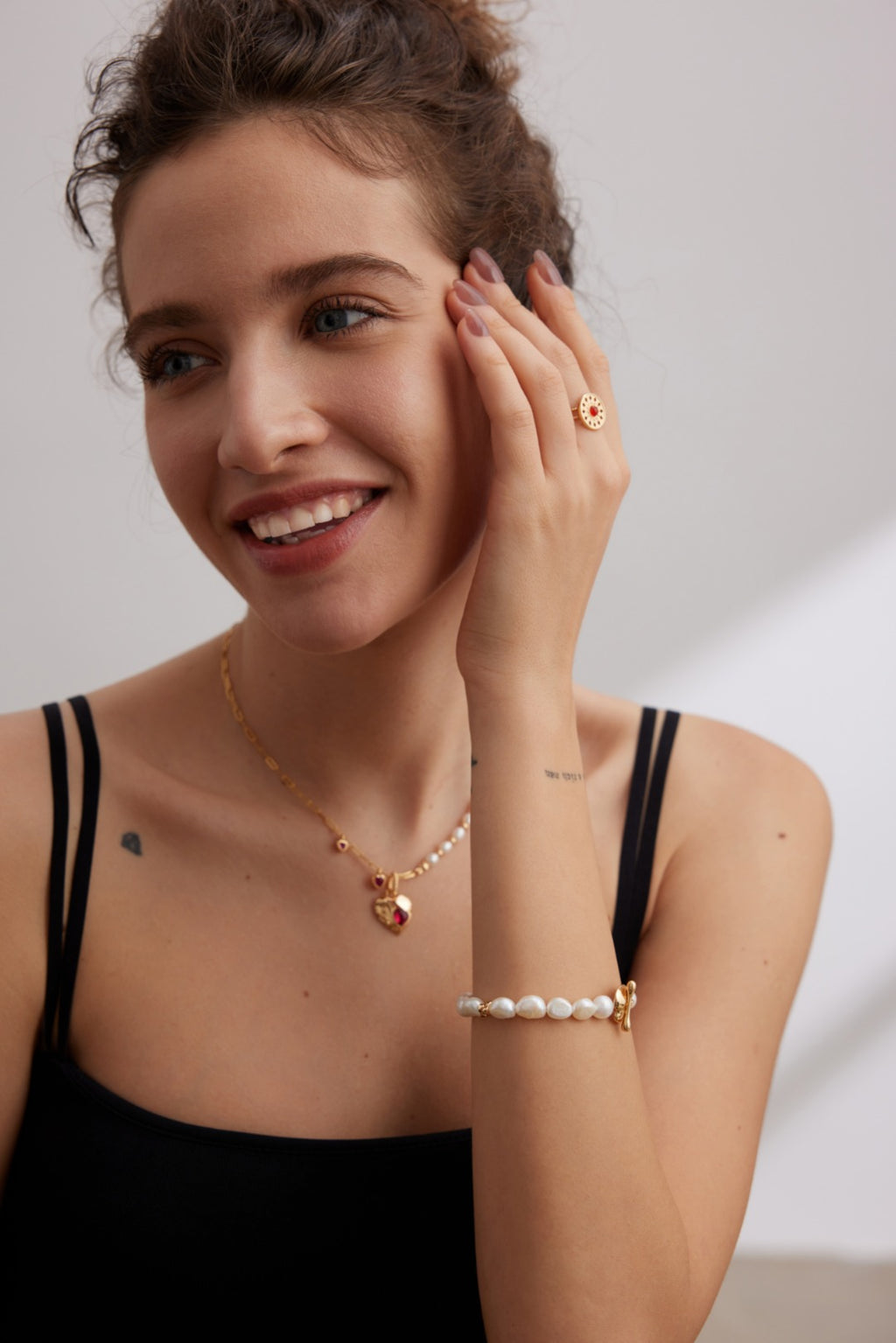 Amour Pearl Heart Necklace 5