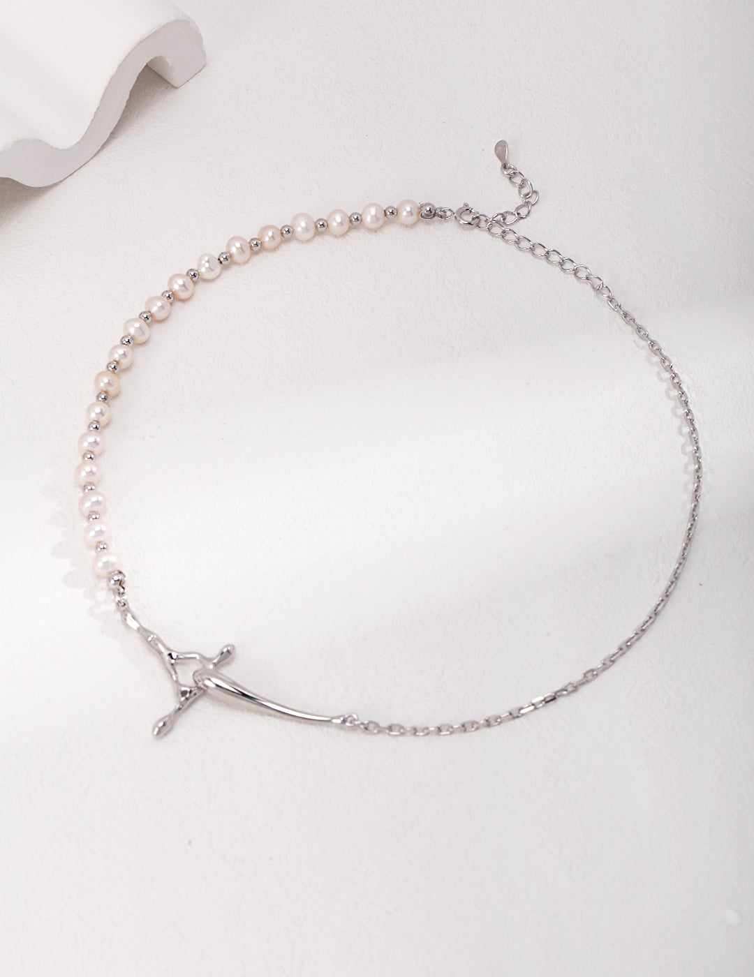 Celeste Pearl Star Necklace Secondary image