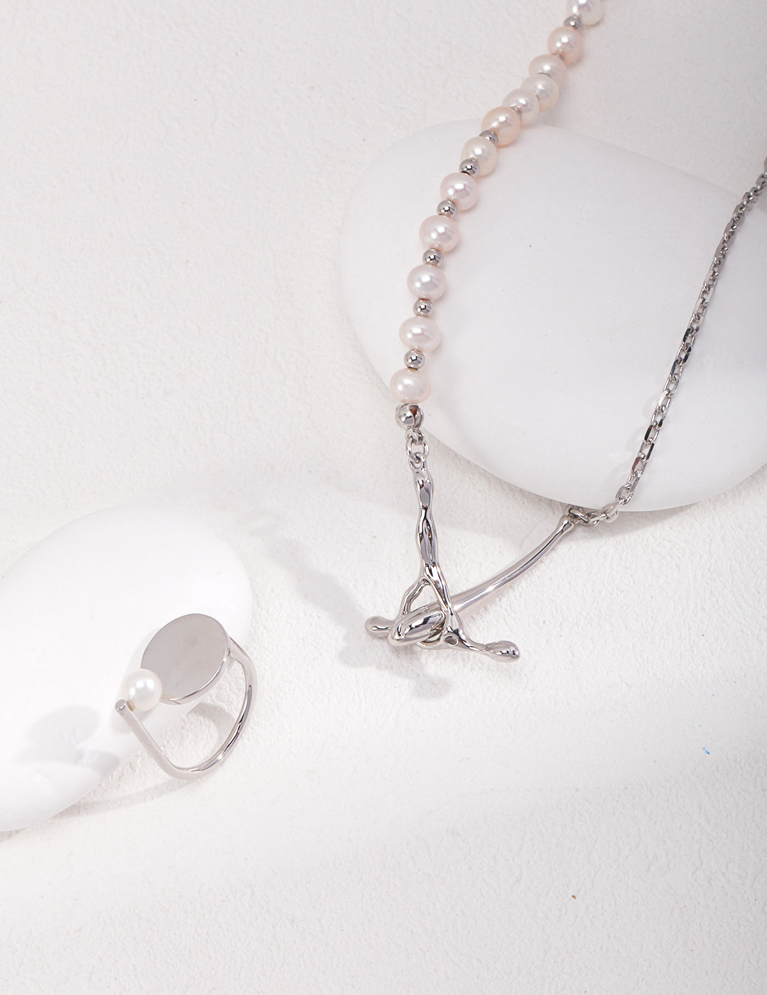 Celeste Pearl Star Necklace 2
